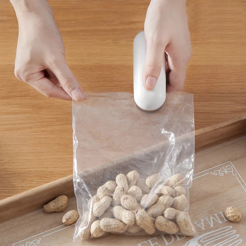 プラスチックバッグシーリングマシン、ミニポータブルヒートシー - Kitchen Gadgets I Need のレビューと価格