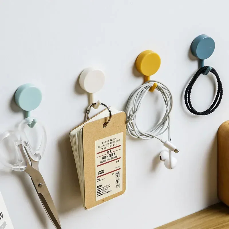 強力なキッチンガジェット 穴あけ不要 フック 家庭用装飾品  - Kitchen Gadgets I Need のレビューと価格